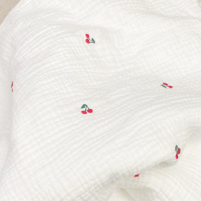 muselina swaddle bordada tiny cherries